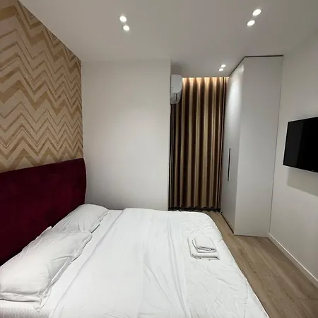 Apartament Adore Blloku *